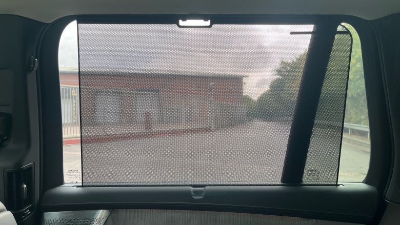 Volvo XC90 2.0 T8 PHEV Ultra Dark 5dr AWD Geartronic Estate